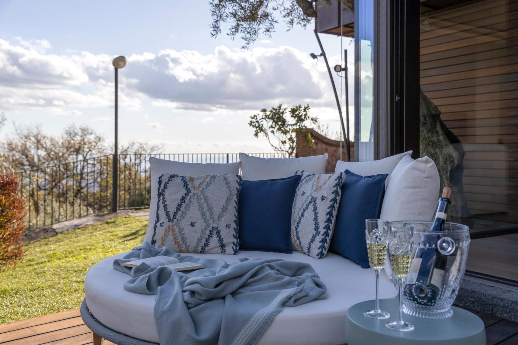 Scialaj Villa Di Lusso Sull'Etna Con Piscina E Vista Mare Ragalna Eksteriør billede