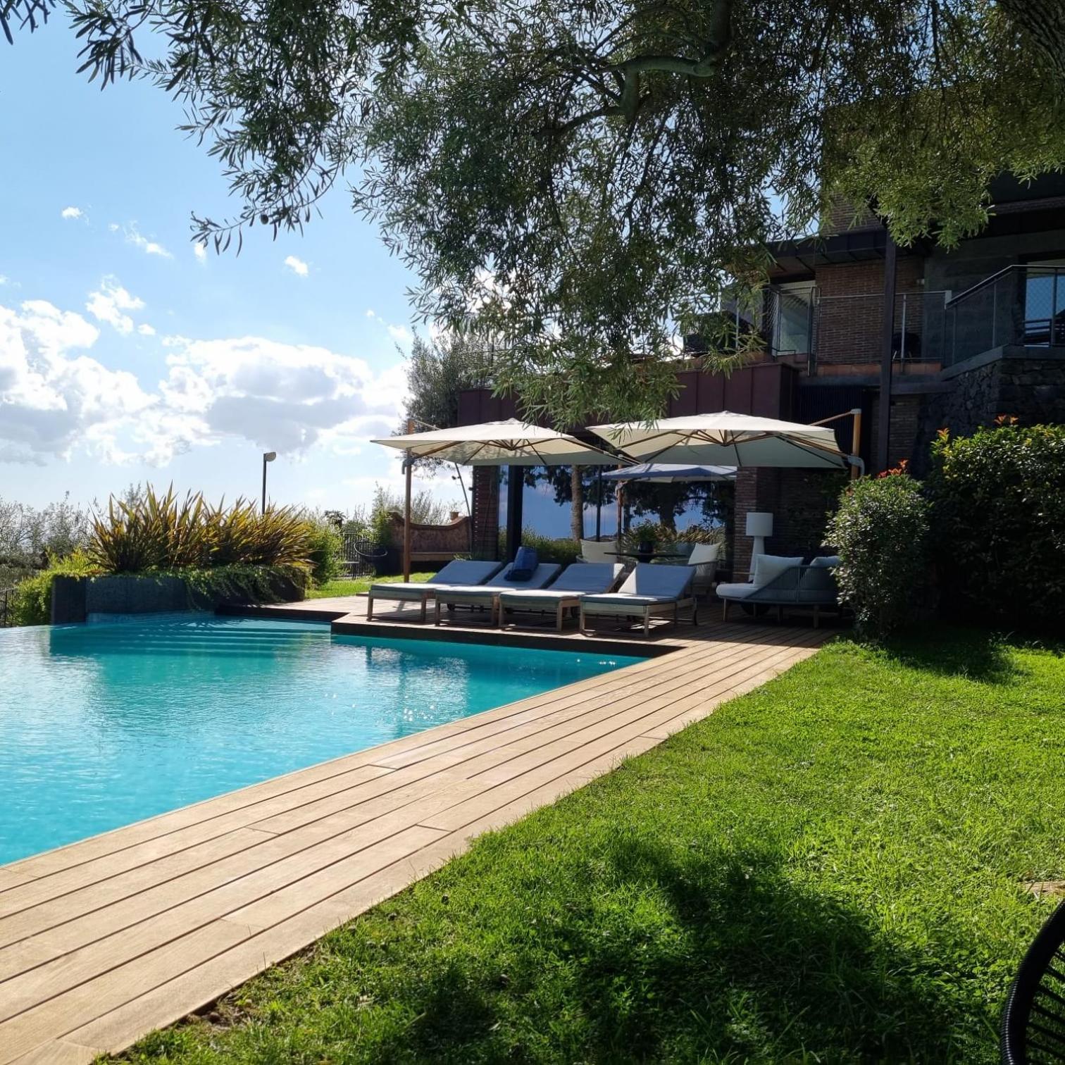 Scialaj Villa Di Lusso Sull'Etna Con Piscina E Vista Mare Ragalna Eksteriør billede